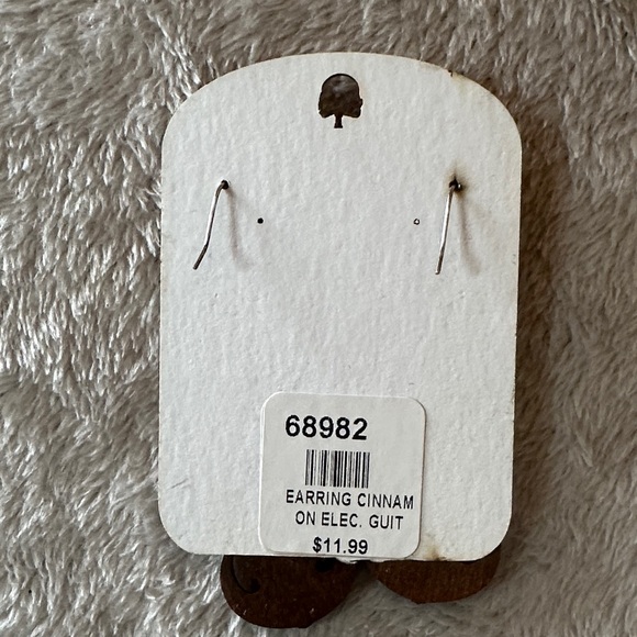 Brown wooden Guitar Earrings NWT - Picture 2 of 6